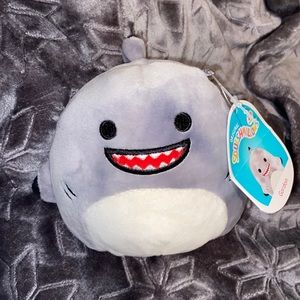 Brand New Gordon the Shark Squishmellow with tags!